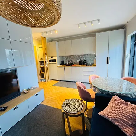 公寓 Luxflats U Julii I Krisa