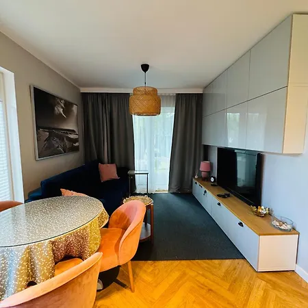 Luxflats U Julii I Krisa *